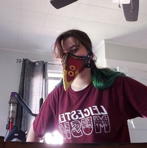 Meet your Posher, Mariel